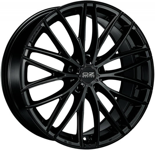 OZ Italia 150 matt black Alufelge 8x19 Zoll ET45 LK 5x114.3 ML75