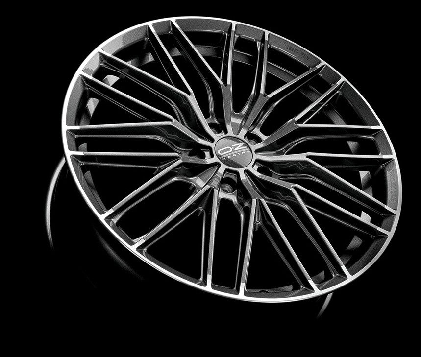 OZ Gran Turismo HLT star graphite diamond lip Alufelge 8.5x20 Zoll ET45 LK 5x108 ML75 – Bild 4