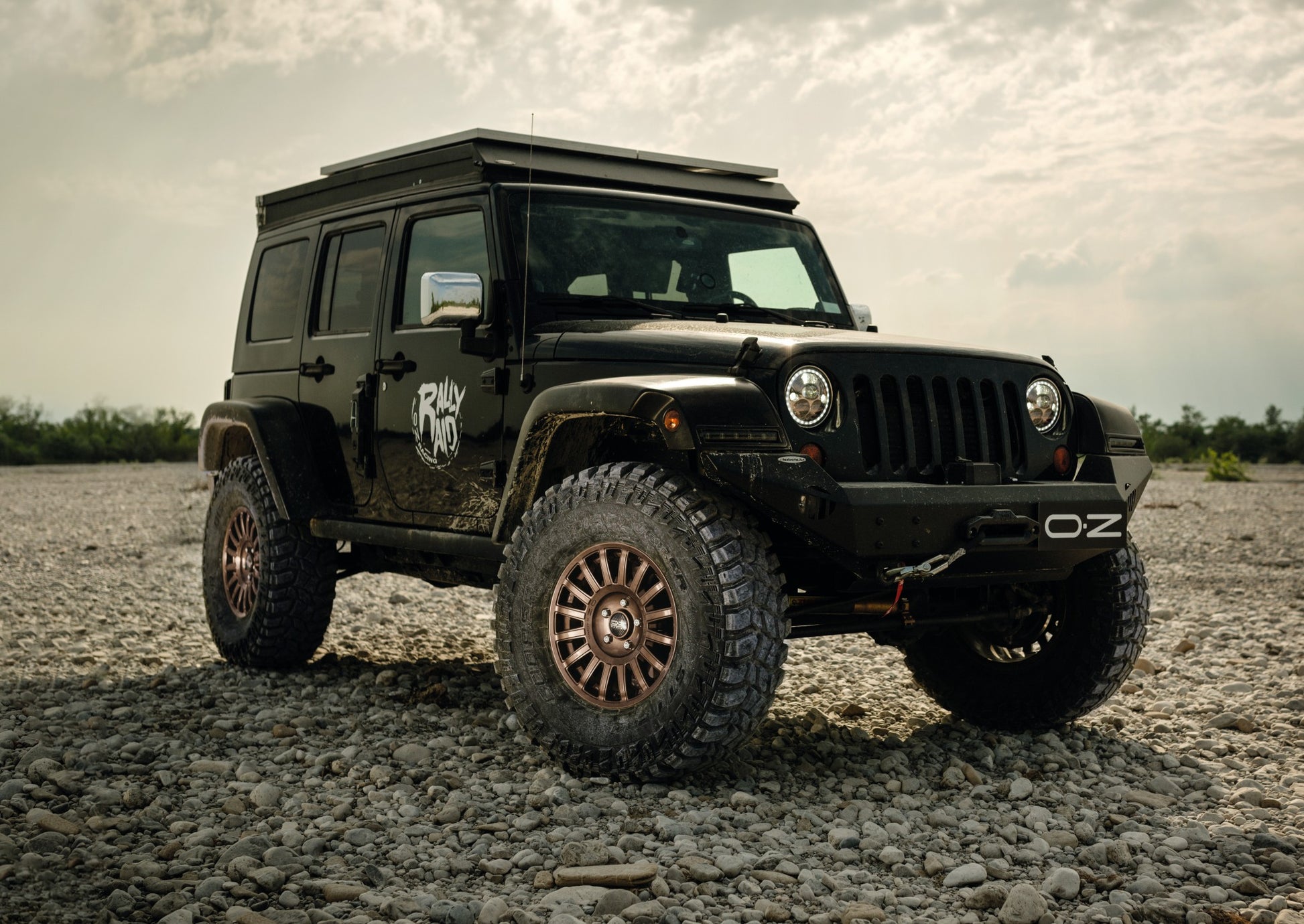 OZ Rally Raid gloss bronze 8x17 ET35 - LK5/120 ML65.06