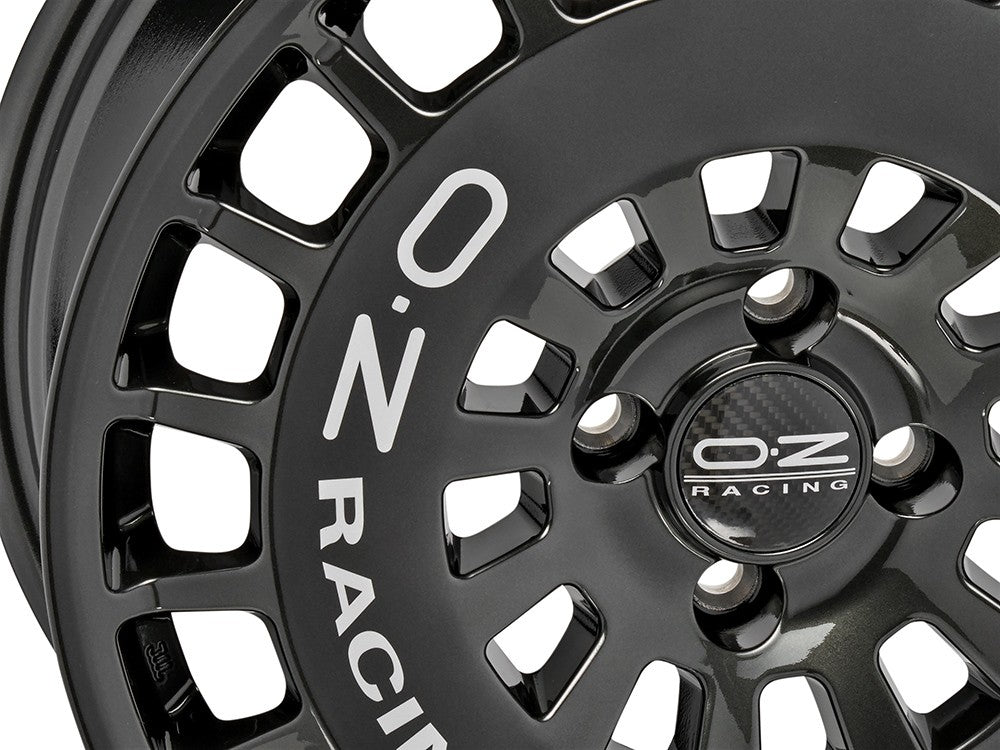 OZ RR40 hyper titatnium + silver lettering 8x18 ET45 - LK5/108 ML73.1