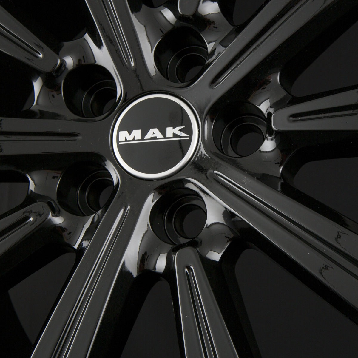 Mak Birmingham gloss black Alufelge 8.5x19 Zoll ET45 LK 5x108 ML63.4 – Bild 7
