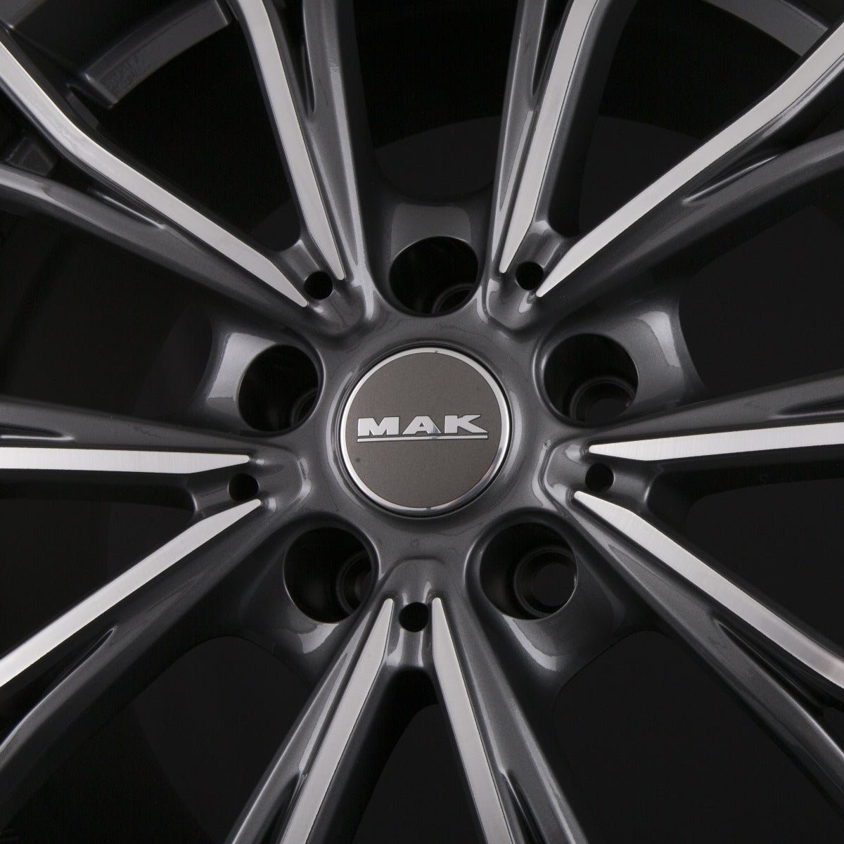 Mak Mark Gun Metal Mirror Face Alufelge 9x18 Zoll ET40 LK 5x112 ML66.6 – Bild 4