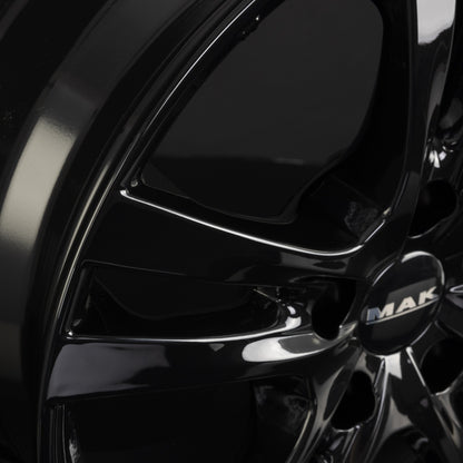 Mak Zenith gloss black Alufelge 8x17 Zoll ET45 LK 5x120 ML72.6 – Bild 7