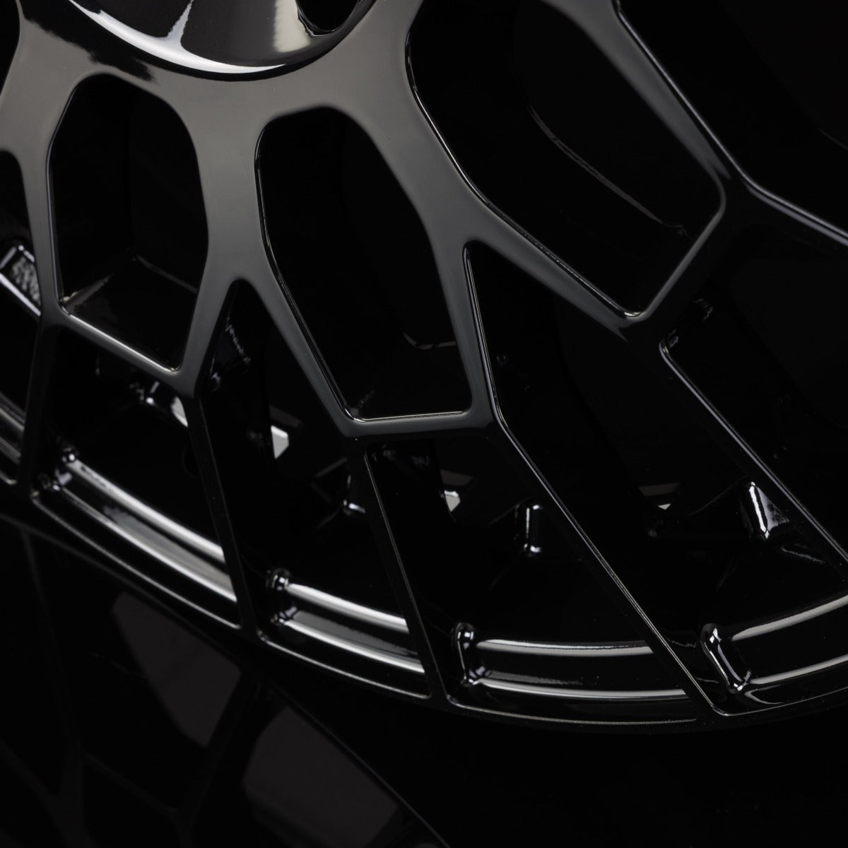 Mak APX gloss black Alufelge 8x19 Zoll ET48 LK 5x114.3 ML76 – Bild 7
