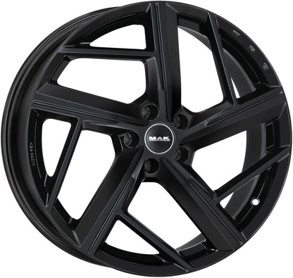 Mak Qvattro gloss black 8x18 ET26 - LK5/112 ML66.45