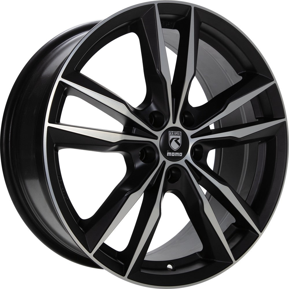 Momo Fast black matt polish Alufelge 8x18 Zoll ET45 LK 5x112 ML72.3