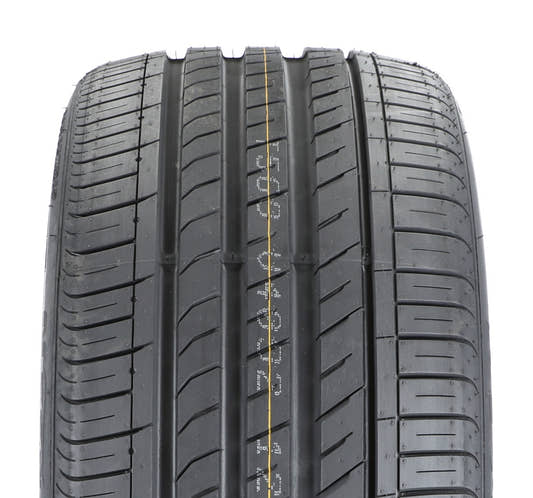 Nexen N`Fera SU1 215/55 R17 98W