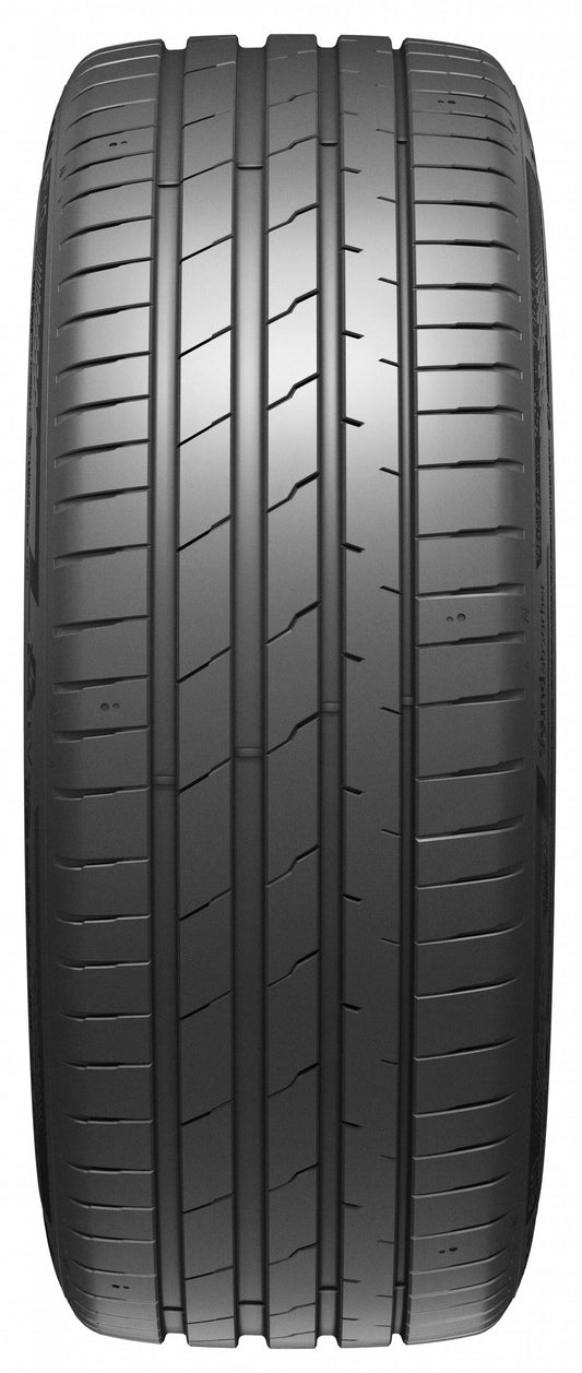 Hankook iON evo R (IK31) * XL Elect UHP 225/40 R18 92Y