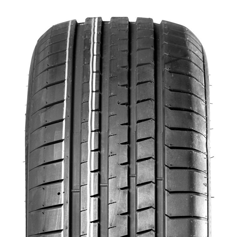 Ovation VI Sport XL 225/40 R18 92W – Bild 3