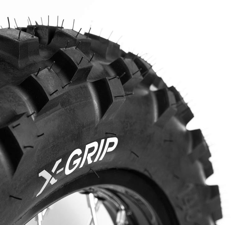 X-GRIP JACK the GRIPPER (TT) MEDIUM 140/80 R18 70M