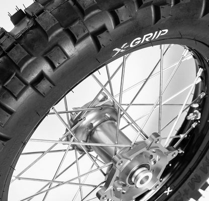 X-GRIP JACK the GRIPPER (TT) MEDIUM 140/80 R18 70M