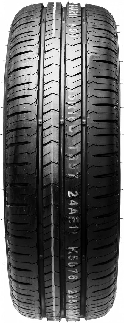 Nexen Roadian CT8 DOT22 165R13C 91/89R DOT DOT22