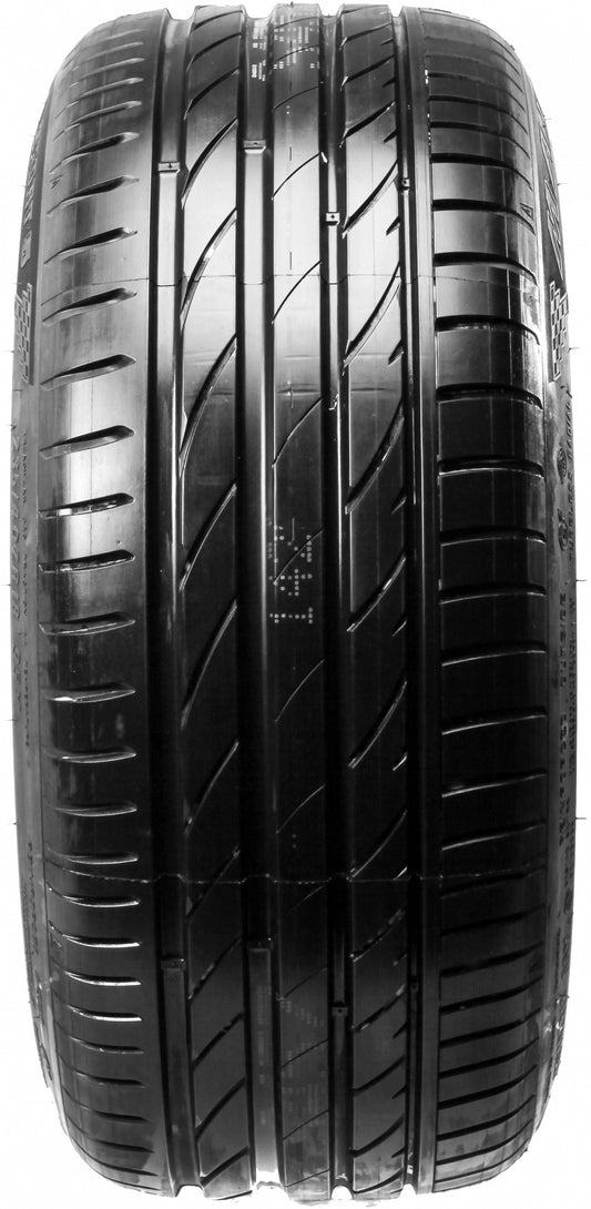 Maxxis Victra Sport 5 VS5 SUV DOT20 235/65 R18 106 (Z)W DOT DOT20