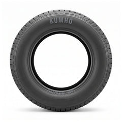 Kumho Wintercraft ICE WI32 Bespiked 215/70 R16 100T