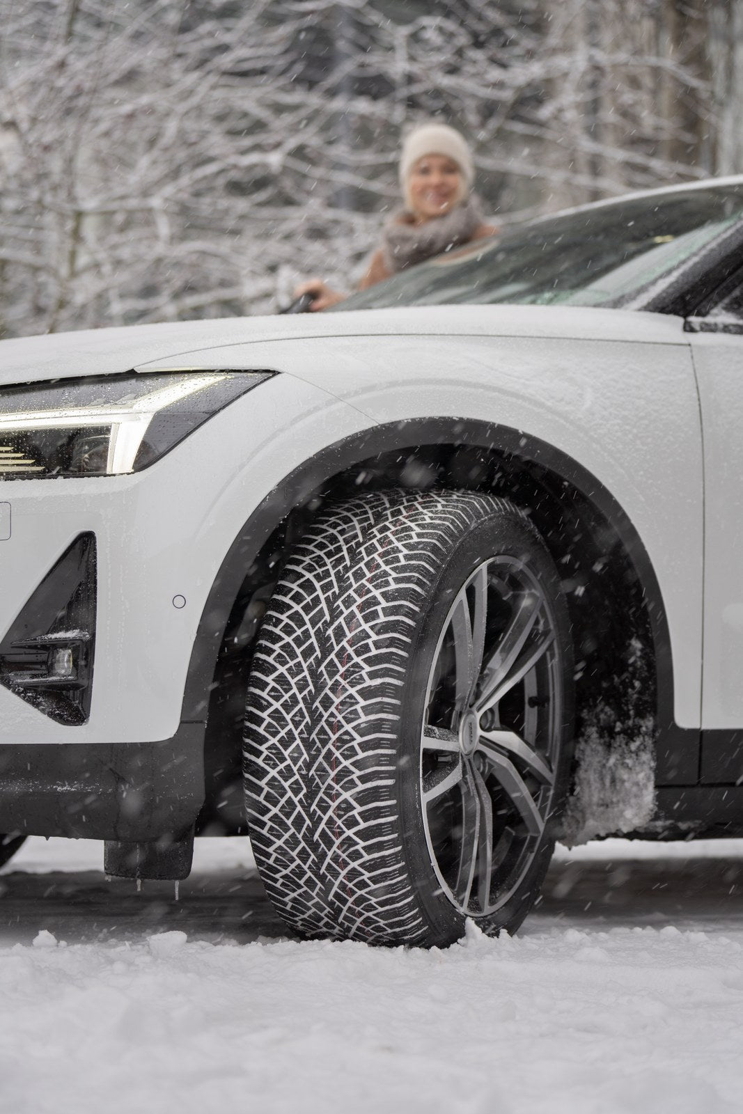 Nokian Hakkapeliitta R5 205/65 R17 100R