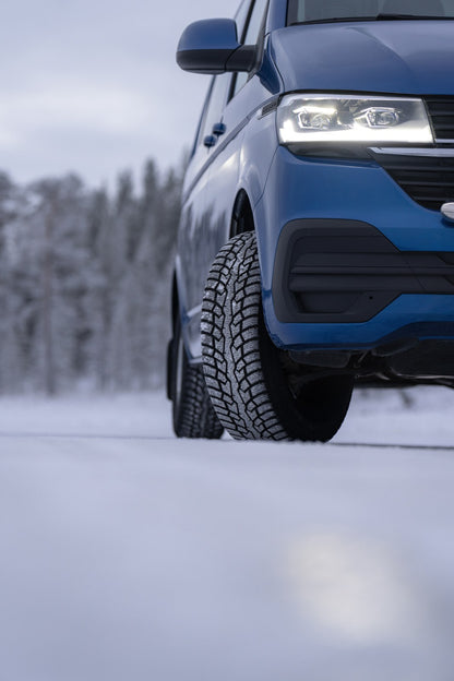 Nokian Hakkapeliitta CR4 3PMSF 195/70R15C 104/102R – Bild 2